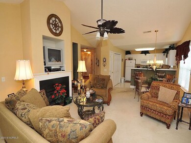 thumbnail_Living Area 2