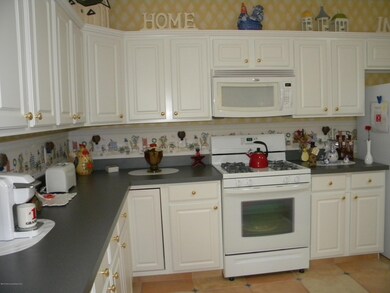 2 Boiling Springs Dr, Barnegat, NJ 08005 - photo 7