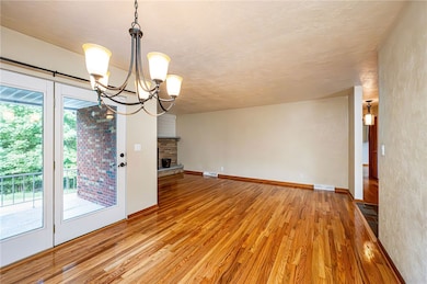 128 Reservoir Hill Rd, Uniontown, PA 15401 - photo 7