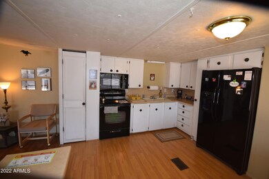 7550 E Impala Ave, Mesa, AZ 85209 - photo 4