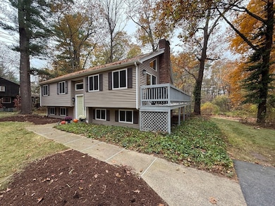 32 Grove St, Bellingham, MA 02019 - photo 4