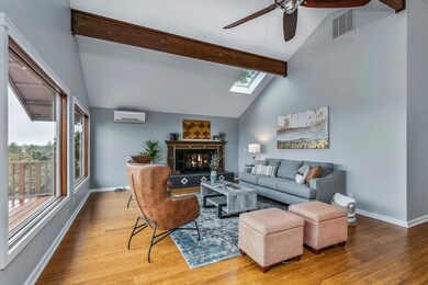 1916 NE Cliff Dr, Bend, OR 97701 - photo 5