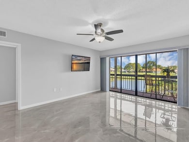 3200 Twin Lakes Terrace unit 202, Fort Pierce, FL 34951 - photo 5