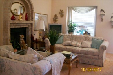 14004 Glenosa Dr, Horizon City, TX 79928 - photo 7