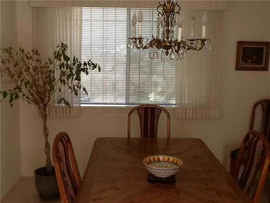 10656 Park View Cir unit 1, El Paso, TX 79935 - photo 4