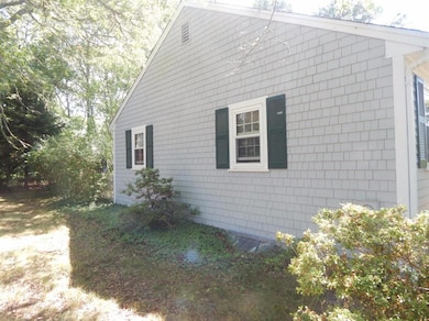 15 Bittersweet Ln, Harwich, MA 02645 - photo 2