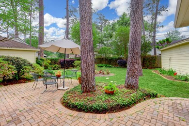 13927 Pebblebrook Dr, Houston, TX 77079 - photo 5