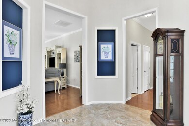 Foyer II