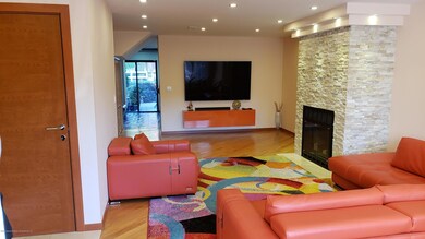 11 Gateway Dr unit 167, Staten Island, NY 10304 - photo 6