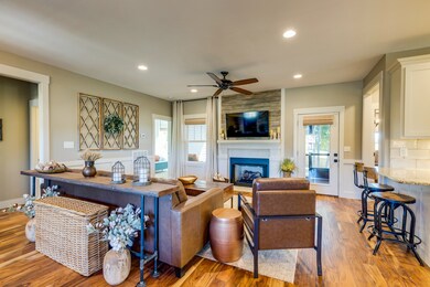 715 N Russell St, Portland, TN 37148 - photo 6