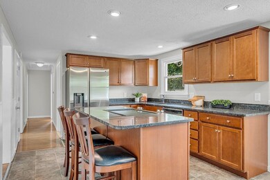 2 Hemlock St, Hudson, NH 03051 - photo 3