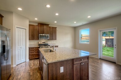 823 Louise Wise Ave NW unit 30, Orting, WA 98360 - photo 6