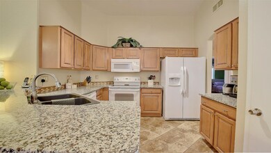 6 Kitchen1