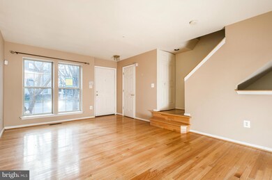 9810 Sherwood Farm Rd, Owings Mills, MD 21117 - photo 3