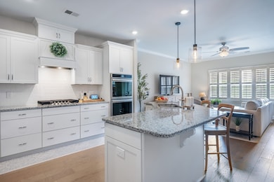 1519 Cedarbrooke Ln, Lebanon, TN 37090 - photo 4