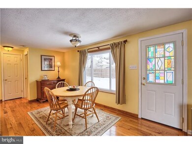 255 Park St, Honey Brook, PA 19344 - photo 7