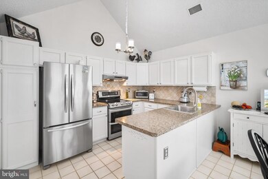 9 Newport Rd, Manahawkin, NJ 08050 - photo 5