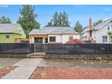 5925 NE 27th Ave, Portland, OR 97211 - photo 2