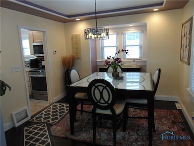 2339 Georgetown Ave, Toledo, OH 43613 - photo 4