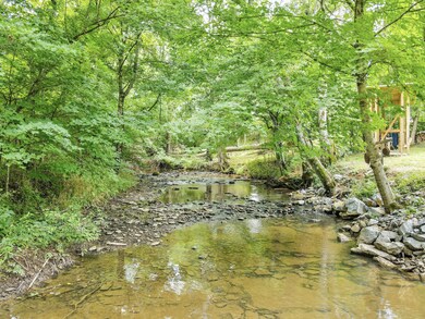 1405 Creekview Ct, Columbia, TN 38401 - photo 7