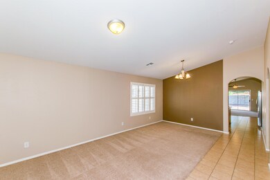 02 Family Room