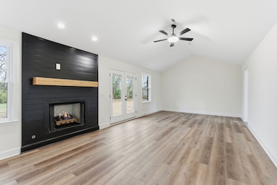 421 Clifton Dr, Goodlettsville, TN 37072 - photo 5