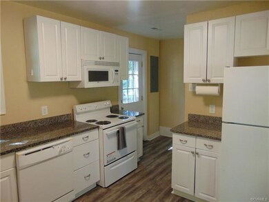 Granite counter tops.