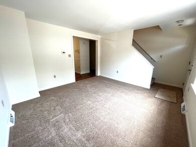 101 Donohue Rd unit 14, Dracut, MA 01826 - photo 5