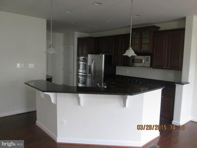 2205 Moores Plains Blvd, Upper Marlboro, MD 20774 - photo 3
