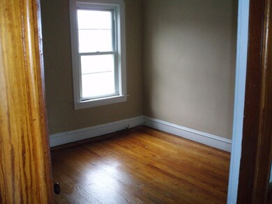583 Center St, Fall River, MA 02724 - photo 4