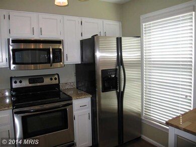 6353 Chimney Wood Ct, Alexandria, VA 22306 - photo 3