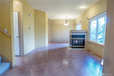 7226 208th St SW unit 2, Edmonds, WA 98026 - photo 2