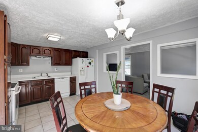 610 Talbott Ave, Laurel, MD 20707 - photo 6