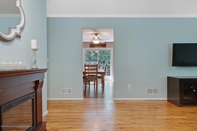 869 Hyson Rd Jackson NJ 08527-large-002-