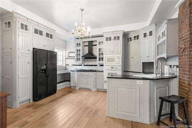 957 W Main St, Madison, IN 47250 - photo 6