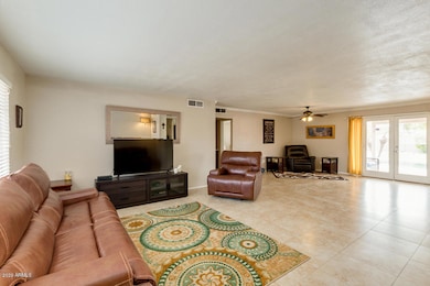 805 W Watson Dr unit 3, Tempe, AZ 85283 - photo 6
