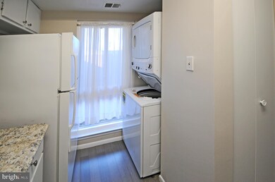 8605 Village Way unit A, Alexandria, VA 22309 - photo 3
