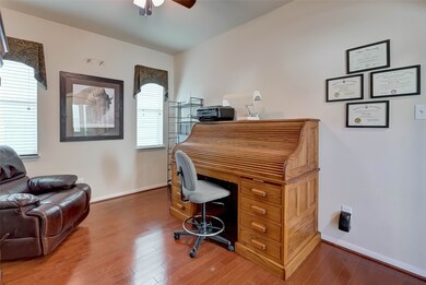 6426 Wilshire Lakes, Houston, TX 77040 - photo 4