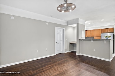 3-Living Room 1 of 4