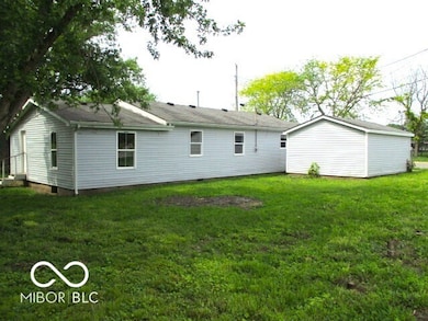 620 S 2nd St, Noblesville, IN 46060 - photo 2