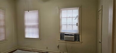 704 W 22nd St unit B, Austin, TX 78705 - photo 5