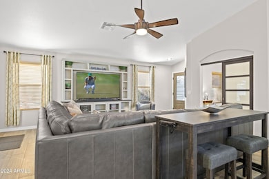 6-web-or-mls-4111-s-dewdrop-ct