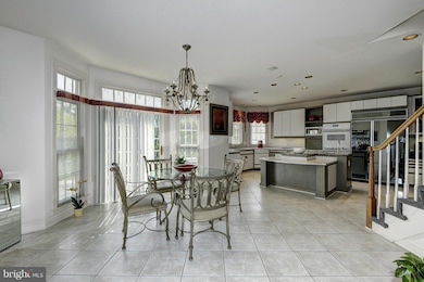 9 Potomac School Ct, Potomac, MD 20854 - photo 5