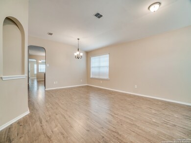 10607 Tiger Horse Cove, San Antonio, TX 78254 - photo 5