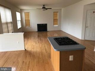 8612 Queensway Ct, White Plains, MD 20695 - photo 3