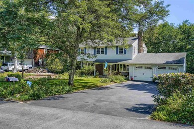 96 Sebbins Pond Dr, Bedford, NH 03110 - photo 4