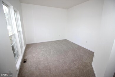 2004 Longview Ct, Pennsburg, PA 18073 - photo 6