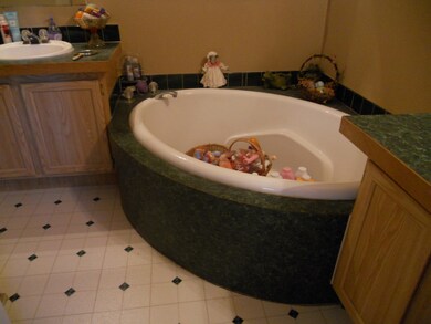 Garden Tub