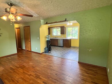 Living room 2