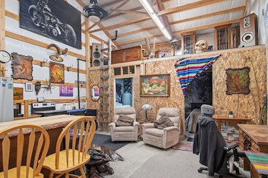 10621 N Whispering Pines Ln, Elk, WA 99009 - photo 7